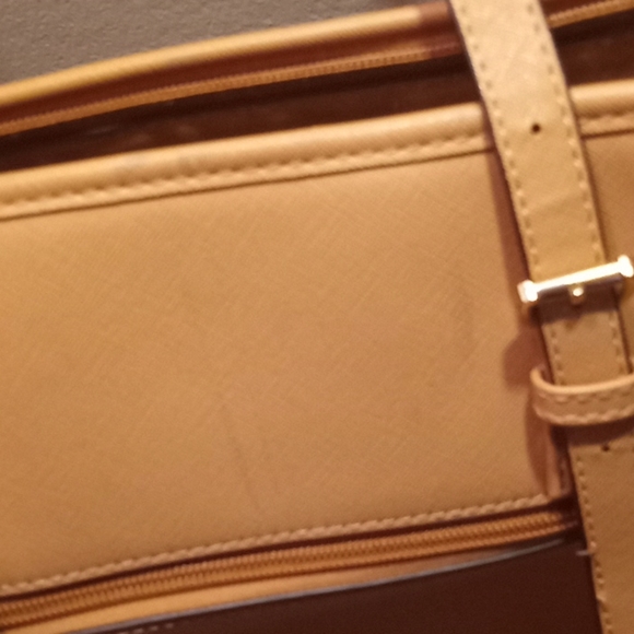 Purse - Picture 6 of 6